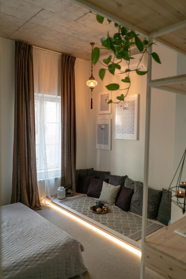 Mai Ram Yoga House Bed & Breakfast วิลนีอุส ภายนอก รูปภาพ